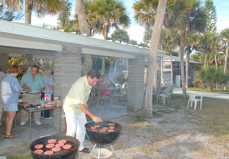 Pelican Shore Cottages 026.jpg